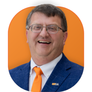 Headshot of Dr. Paul Plummer